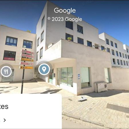 Sherryflat Abrantes - Parking Jerez de la Frontera Exterior foto